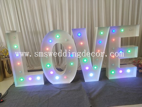 oversized light up letters