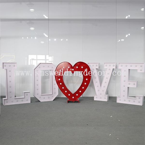 giant love light up letters