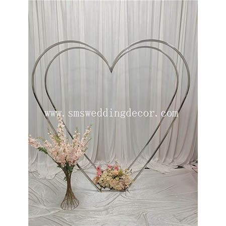 balloon heart backdrop