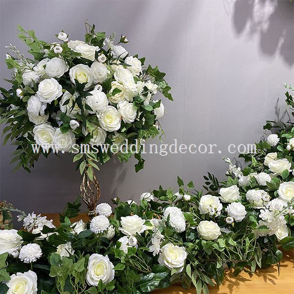 wedding table decorations flowers